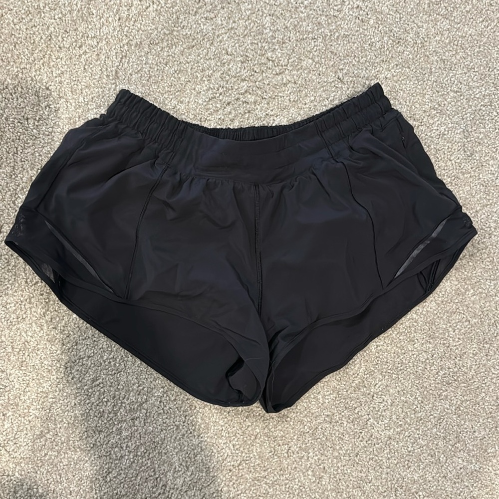 Lululemon Hotty Hot LR Short 2.5in Inseam